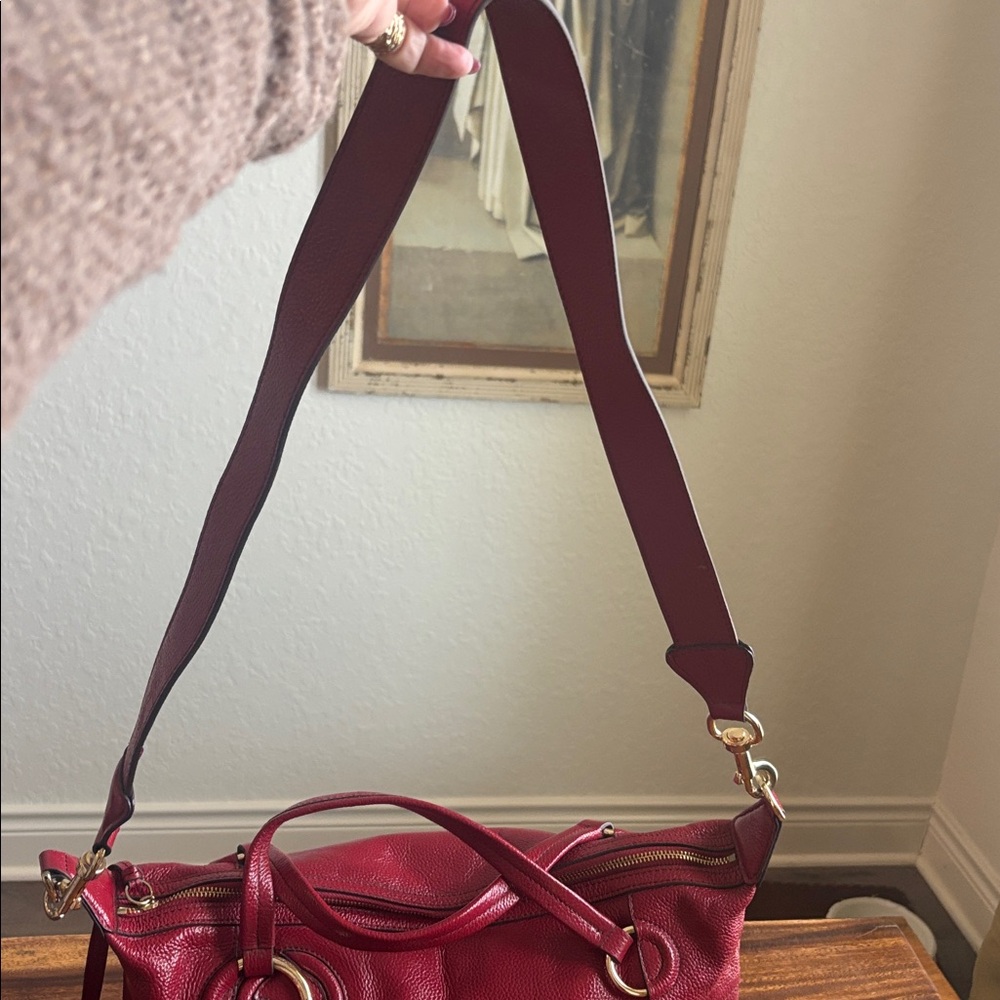 Gucci Red Leather Shoulder Bag - Picture 10 of 10